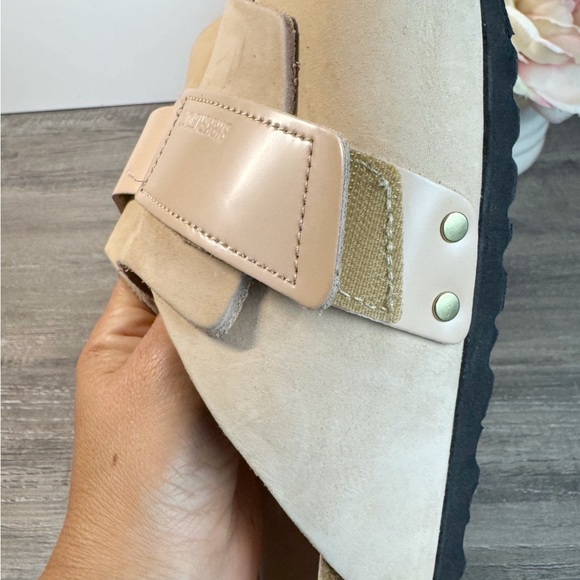 Birkenstock Kyoto New Beige Nubuck Slide Sandals size EU38/US7-8 EUC $160 - Picture 12 of 15